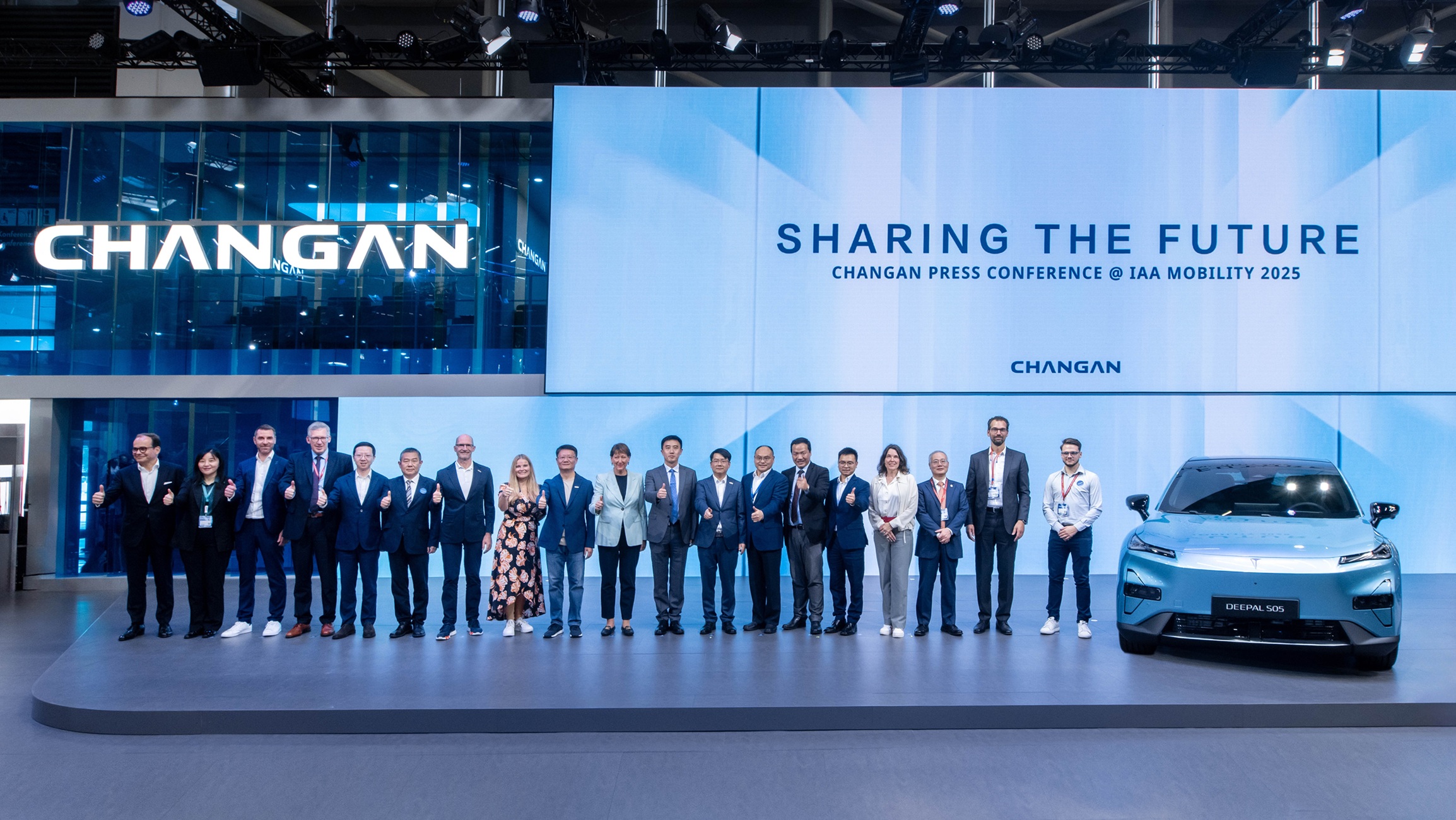 CHANGAN Automobile joined IAA MOBILITY in Munich - 1.jpg
